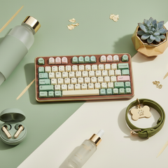 Handpicked Finds - Retro Keyboard Hero
